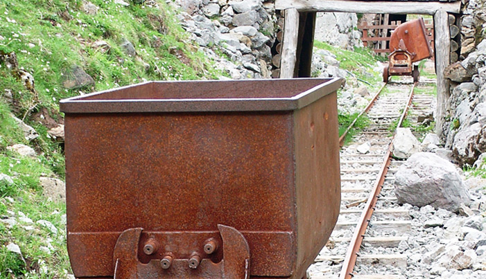 mine-cart-track